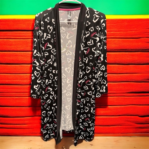 bebe Other - Black Heart Patterned robe MEDIUM